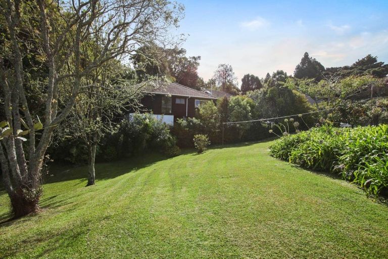 Photo of property in 70 Lake Road, Northcote, Auckland, 0627