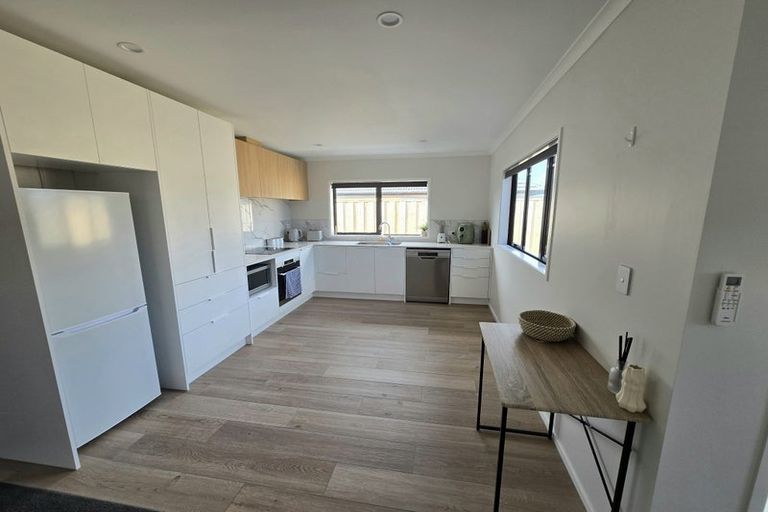 Photo of property in 65a King Street, Waiuku, 2123