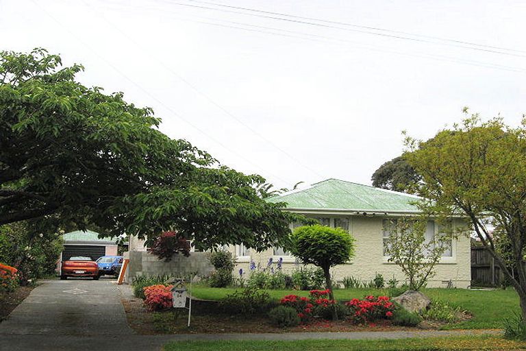 Photo of property in 34 Sevenoaks Drive, Bryndwr, Christchurch, 8053