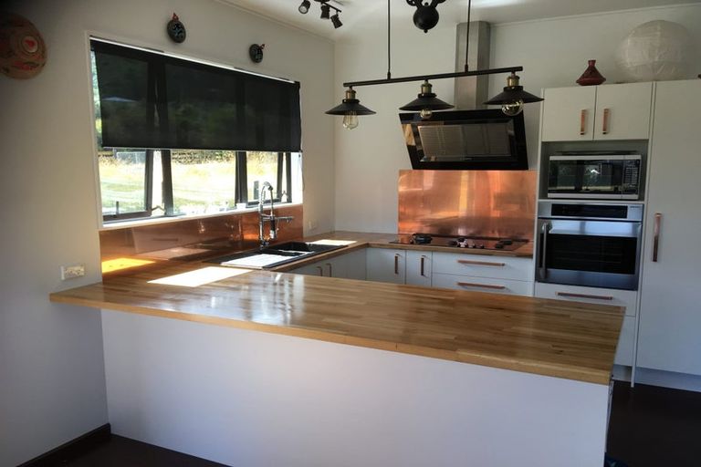 Photo of property in 120 Boons Valley Road, Waikawa, Picton, 7220