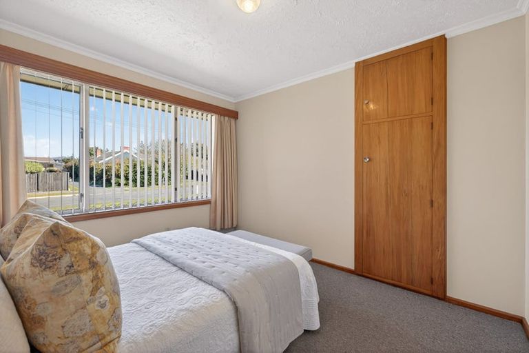 Photo of property in 11 Springhill Street, Avonhead, Christchurch, 8042