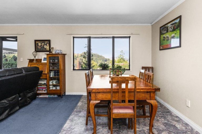 Photo of property in 537 Apley Road, Puketapu, Napier, 4184