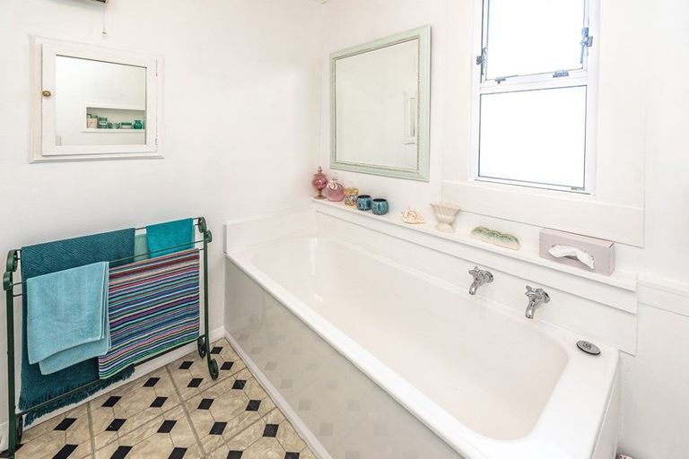 Photo of property in 79 Alma Road, Gonville, Whanganui, 4501