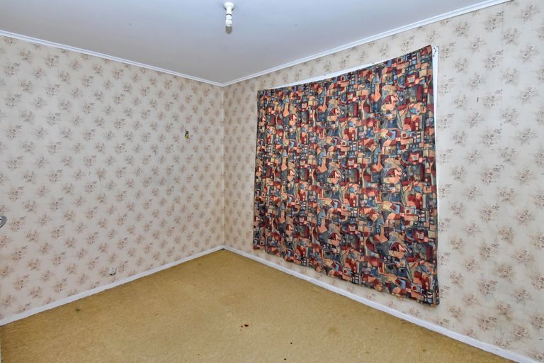 Photo of property in 7 Clendon Place, Manurewa, Auckland, 2102