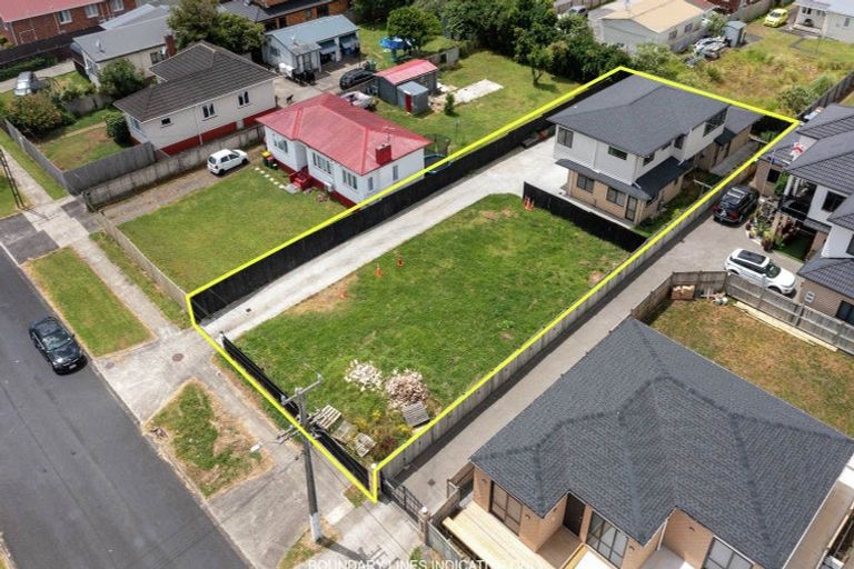 Photo of property in 23 Seddon Avenue, Papatoetoe, Auckland, 2104