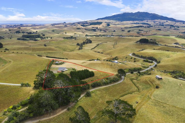 Photo of property in 218a Houchen Road, Raglan, 3295