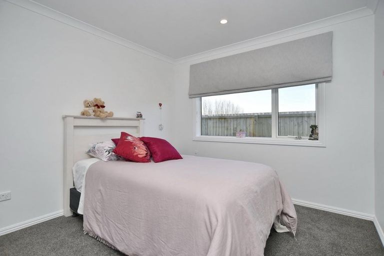 Photo of property in 3 Mcquillan Avenue, Woodend, 7610