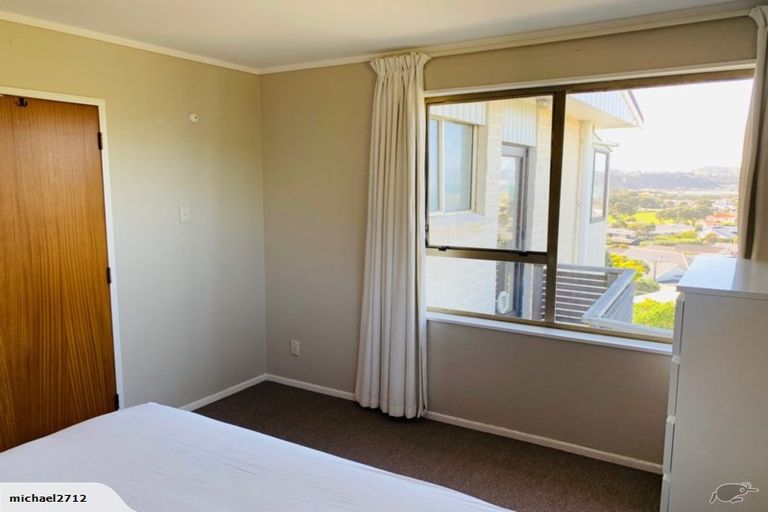 Photo of property in 39b Mantell Street, Seatoun, Wellington, 6022