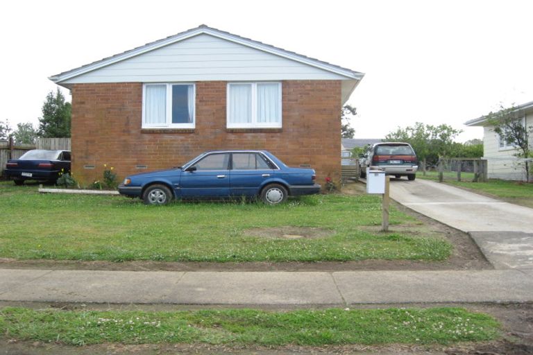 Photo of property in 51 Chingford Close, Mangere, Auckland, 2022