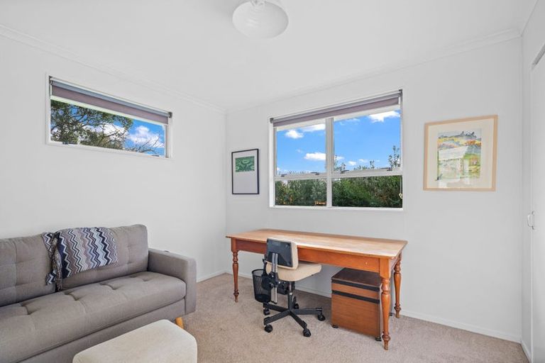 Photo of property in 19 Wessex Street, Tikipunga, Whangarei, 0112