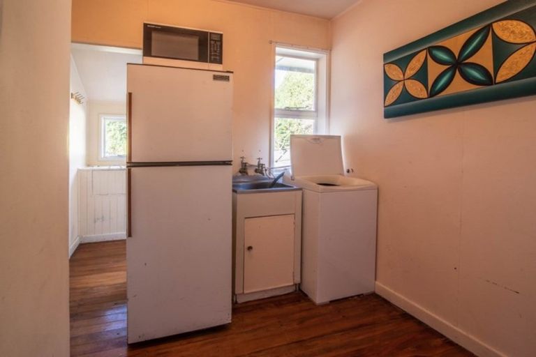 Photo of property in 7 Watson Street, Akaroa, 7520