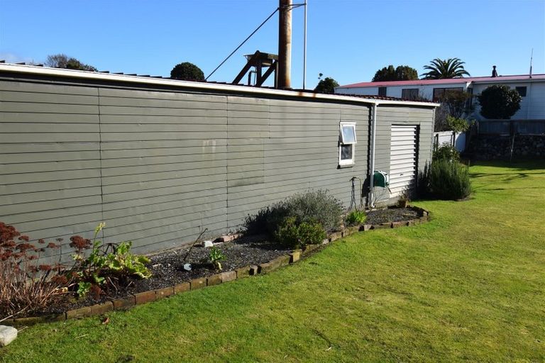 Photo of property in 127 Bealey Street, Hokitika, 7810