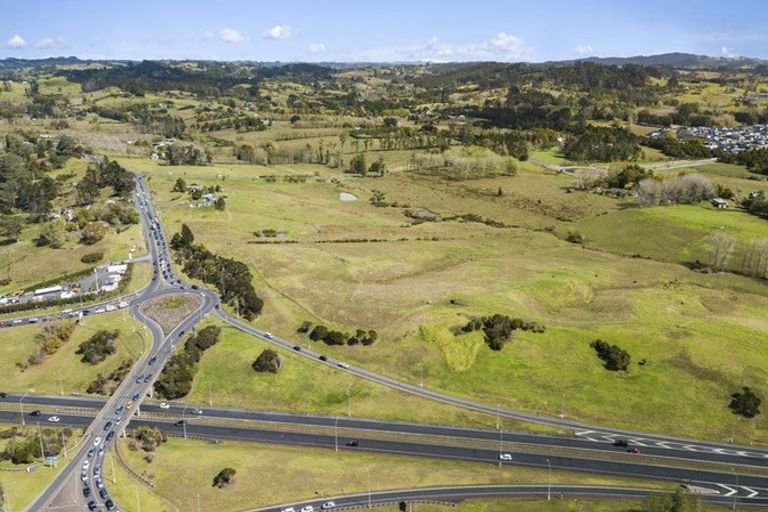 Photo of property in 46 Old Pine Valley Road, Dairy Flat, Silverdale, 0992