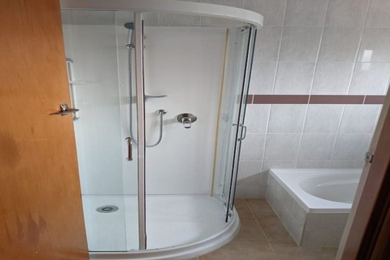 Photo of property in 2/17 Havelock Avenue, Forrest Hill, Auckland, 0620