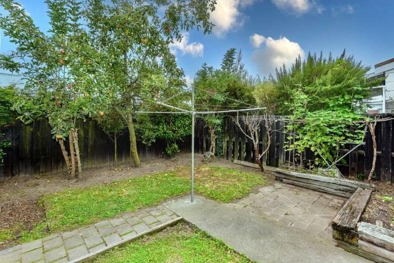 Photo of property in 3/123 Clarence Street, Riccarton, Christchurch, 8011