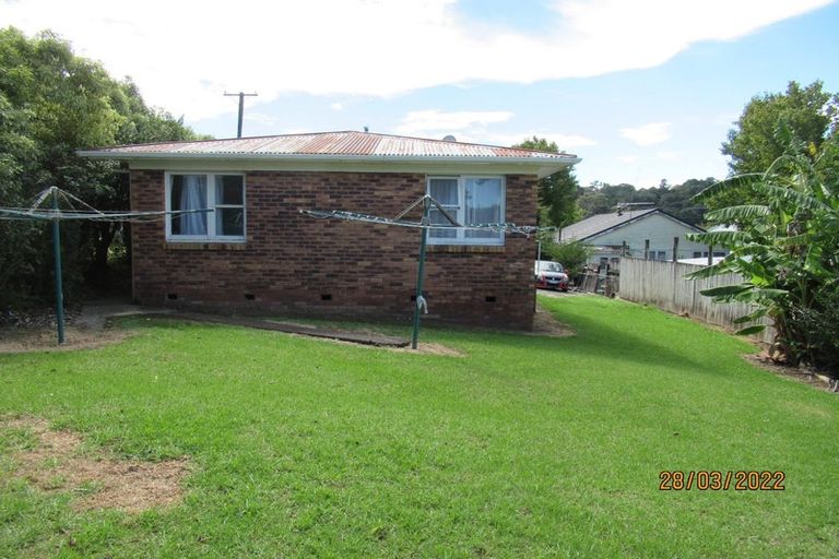 Photo of property in 382 West Coast Road, Glen Eden, Auckland, 0602