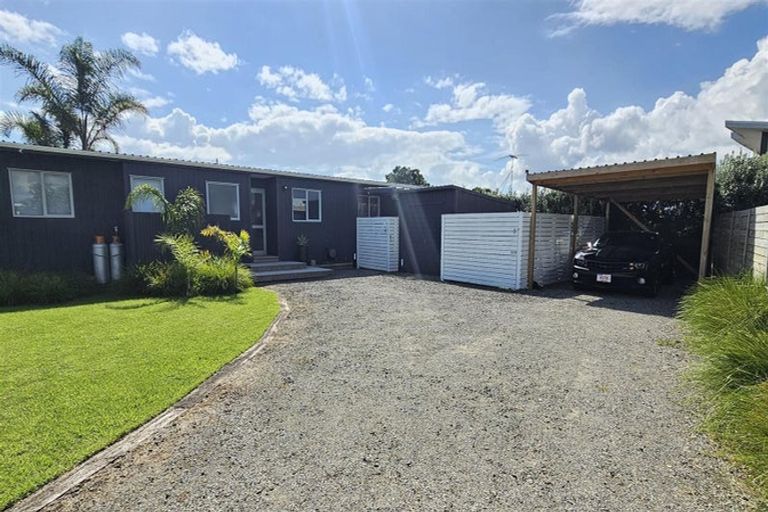 Photo of property in 106 Nikau Close, Matarangi, Whitianga, 3592