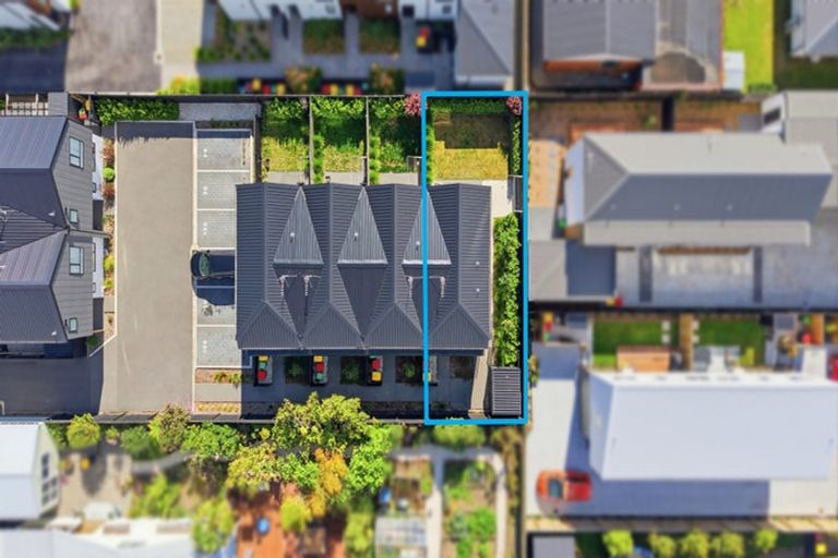 Photo of property in 62d Cleveland Street, Edgeware, Christchurch, 8013