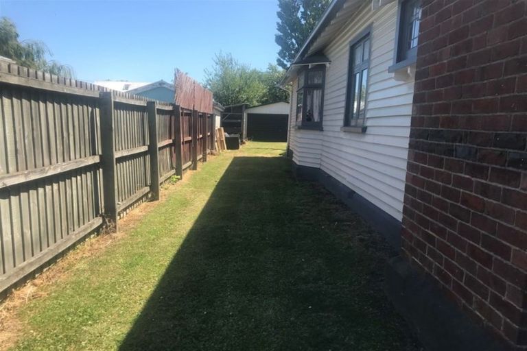 Photo of property in 117 Hills Road, Edgeware, Christchurch, 8013