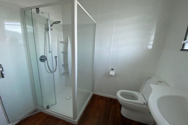 Photo of property in 2/49 Miro Street, New Lynn, Auckland, 0600