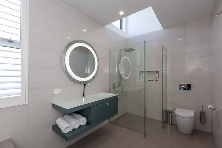 Photo of property in 6 Bressay Way, Waikanae, 5036