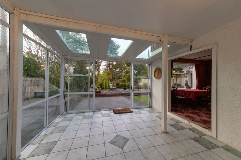 Photo of property in 4 Seaton Court, Hokowhitu, Palmerston North, 4410