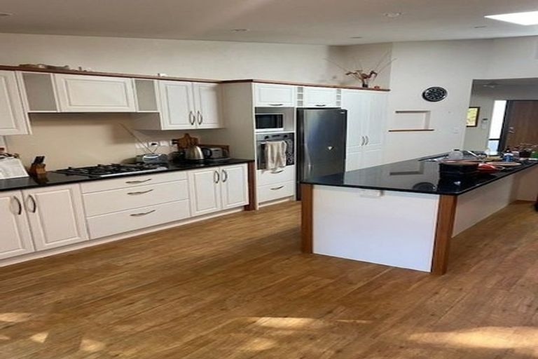 Photo of property in 12 Silva Crescent, Riverlea, Hamilton, 3216