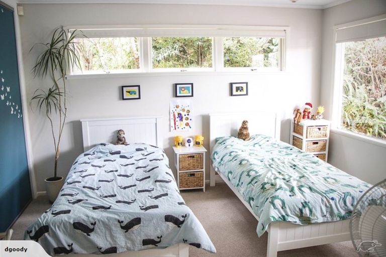 Photo of property in 58 Fowler Street, Northcote, Auckland, 0627