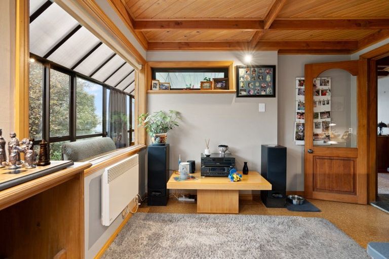 Photo of property in 18 Manuka Street, Ravensbourne, Dunedin, 9022