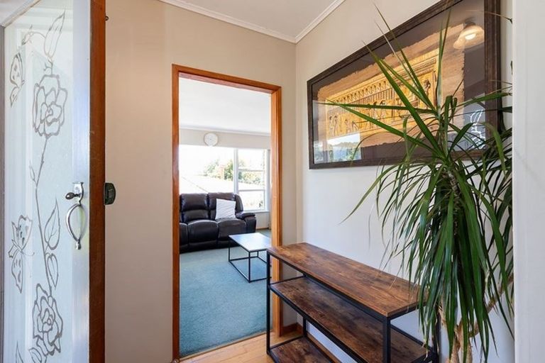 Photo of property in 11 Walton Avenue, Warkworth, 0910