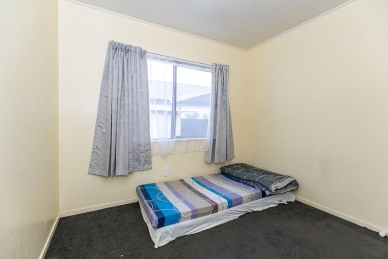 Photo of property in 1c Livingstone Avenue, Nawton, Hamilton, 3200