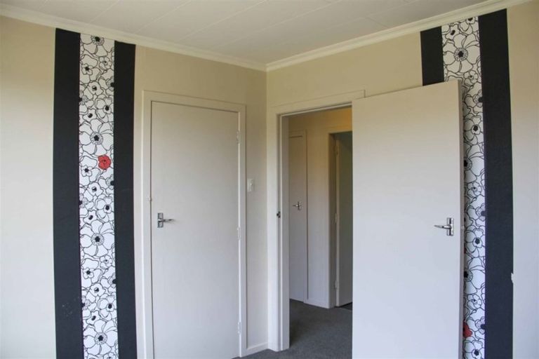 Photo of property in 7 Papatotara Road, Tuatapere, 9620