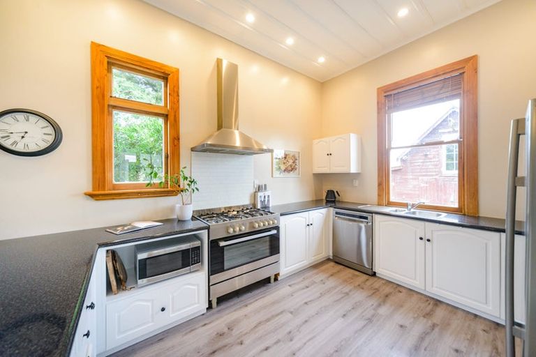 Photo of property in 103 James Line, Kelvin Grove, Palmerston North, 4414