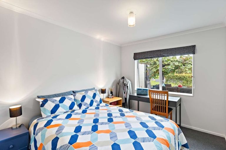 Photo of property in 1098 Queen Street East, Levin, 5571