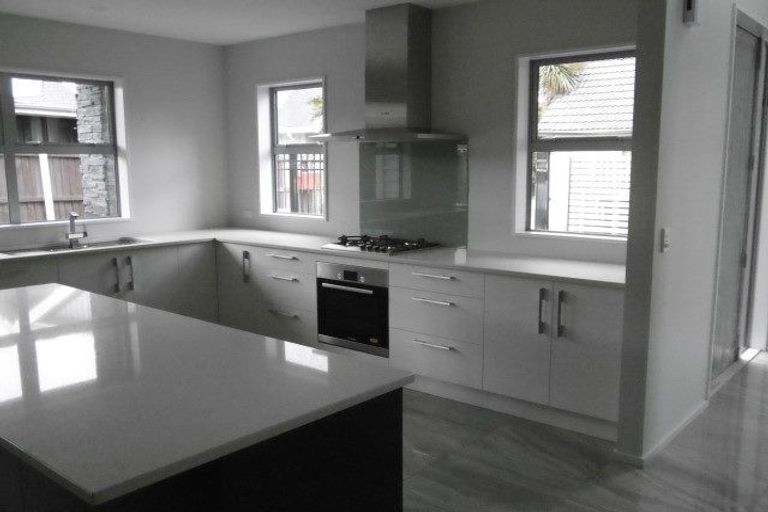 Photo of property in 53a Kotare Street, Fendalton, Christchurch, 8041