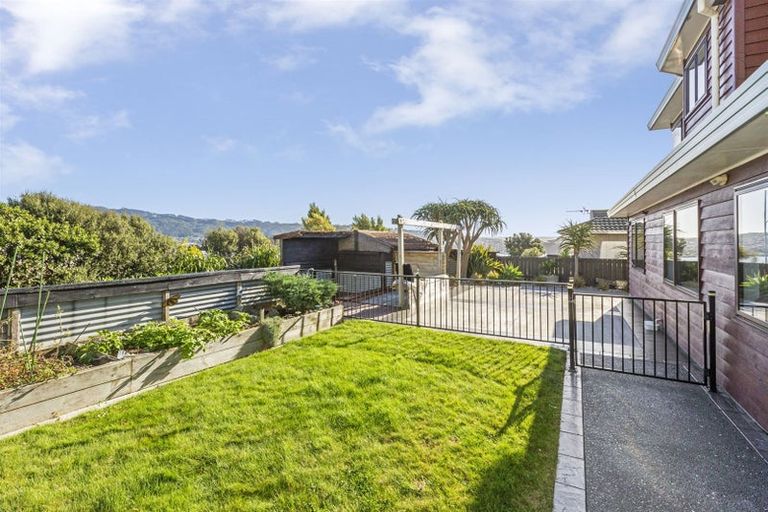 Photo of property in 22 Halladale Road, Papakowhai, Porirua, 5024