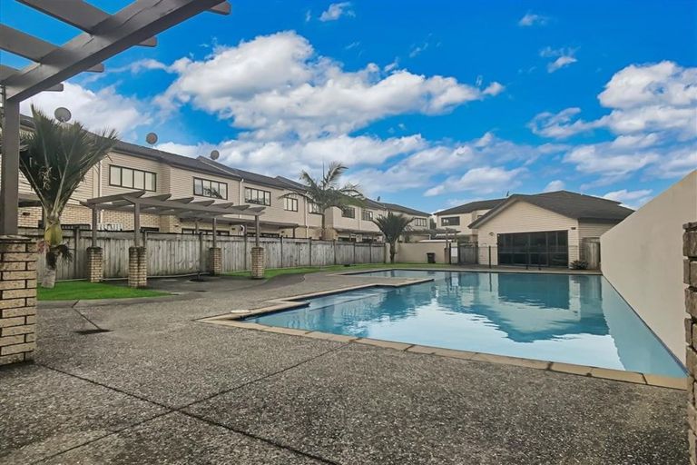 Photo of property in 62 Skip Lane, East Tamaki, Auckland, 2013