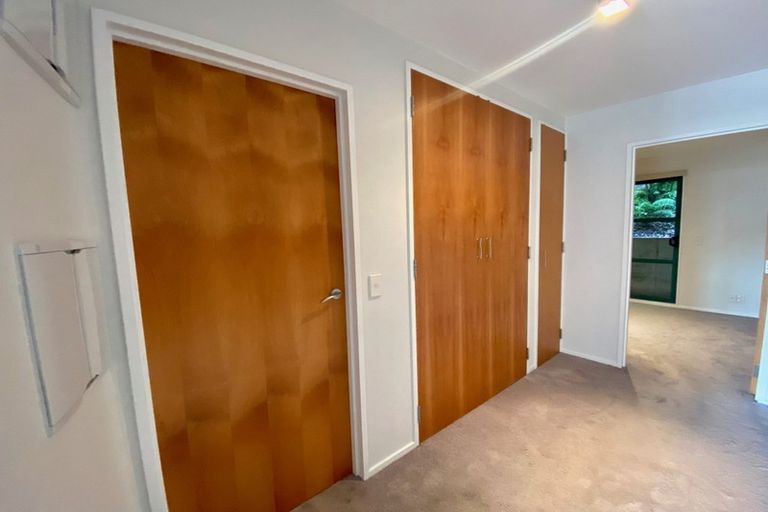 Photo of property in 50b Hawker Street, Mount Victoria, Wellington, 6011