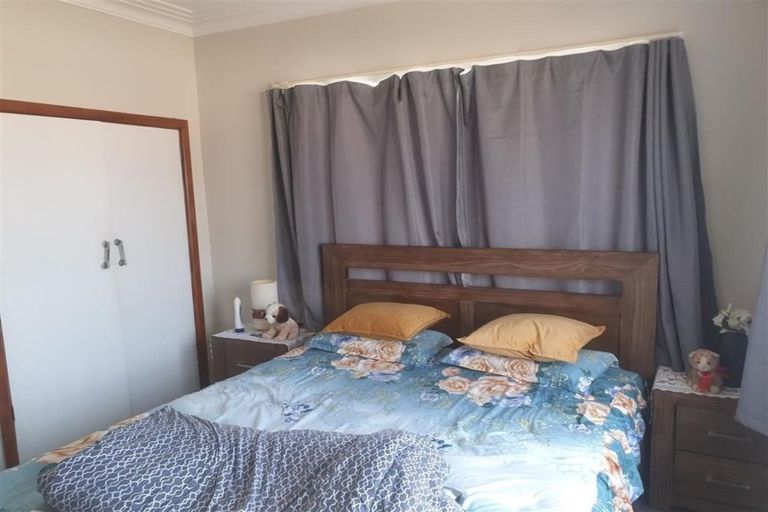 Photo of property in 47b Churchill Avenue, Manurewa, Auckland, 2102