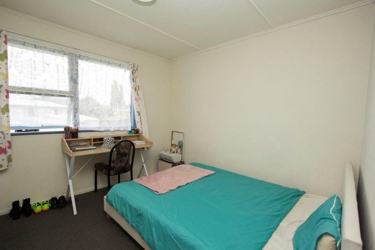 Photo of property in 35 Orion Street, Papakura, 2110