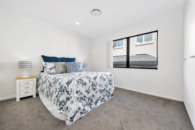 Photo of property in 35 Tinaku Road, Flat Bush, Auckland, 2019