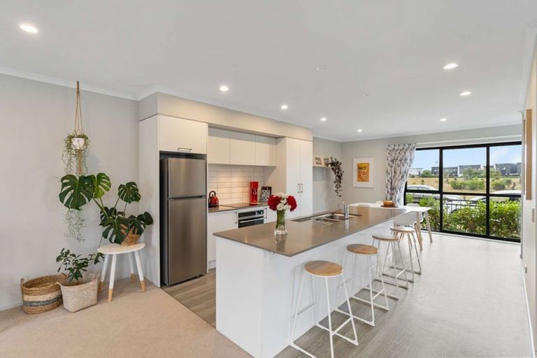 Photo of property in 24 Tippet Crescent, Wigram, Christchurch, 8025