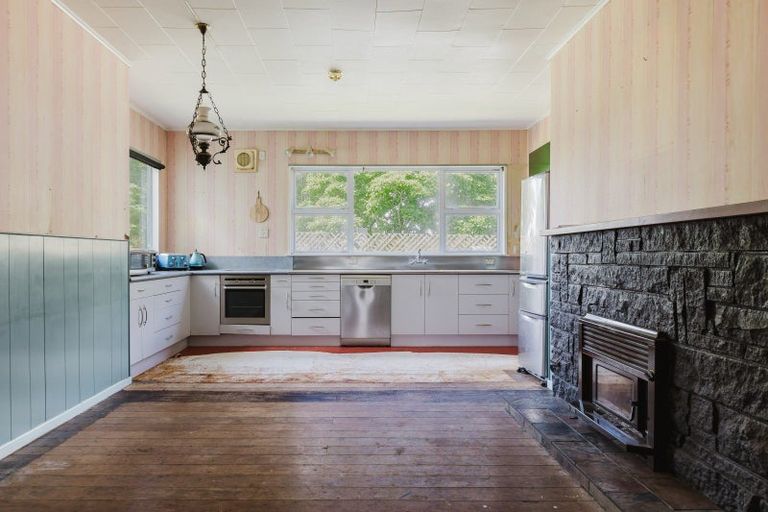 Photo of property in 6 Valley Road, Woodville, 4998