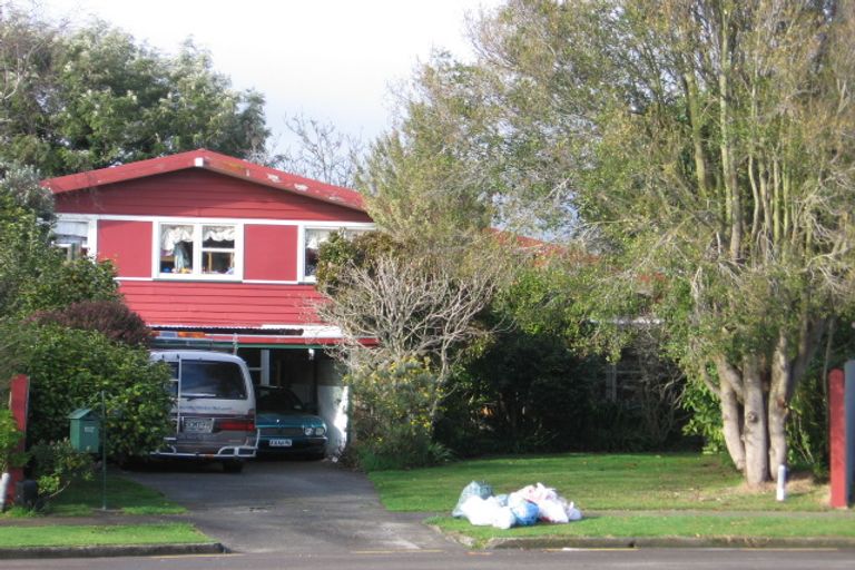 Photo of property in 2 Parata Street, Hokowhitu, Palmerston North, 4410