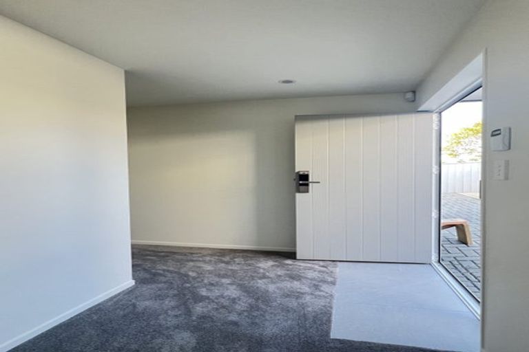 Photo of property in 319d East Coast Road, Mairangi Bay, Auckland, 0630