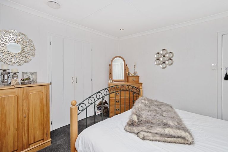 Photo of property in 239 Yarrow Street, Richmond, Invercargill, 9810