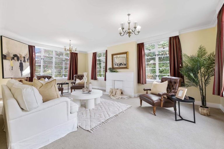 Photo of property in 174 Brooklands Road, Vogeltown, New Plymouth, 4310