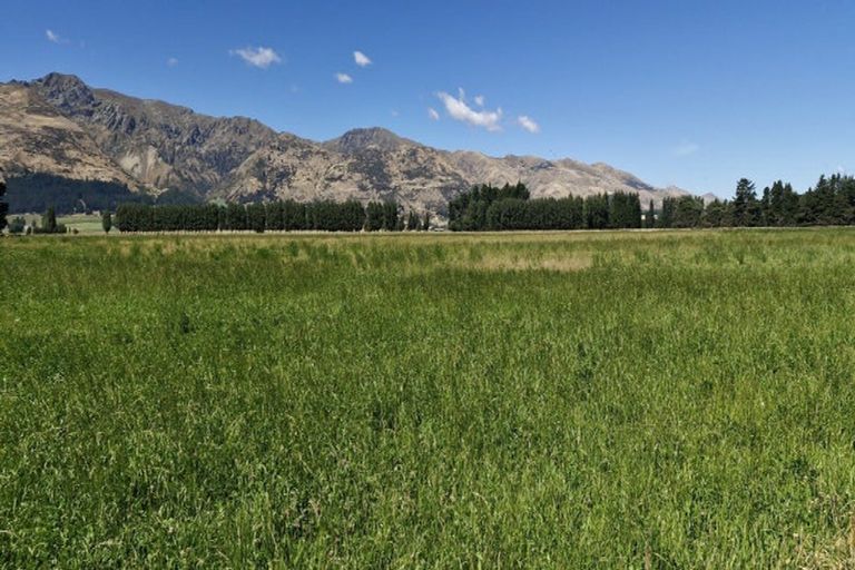 Photo of property in 481 Camp Hill Road, Hawea Flat, Wanaka, 9382