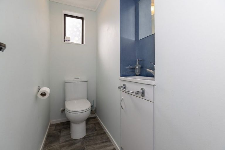 Photo of property in 13 The Crescent, Raumati South, Paraparaumu, 5032