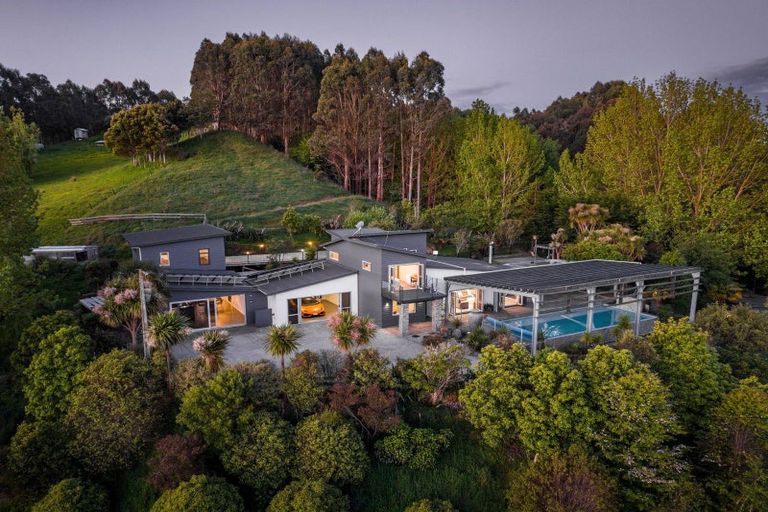 Photo of property in 671 No 3 Line, Okoia, Whanganui, 4582